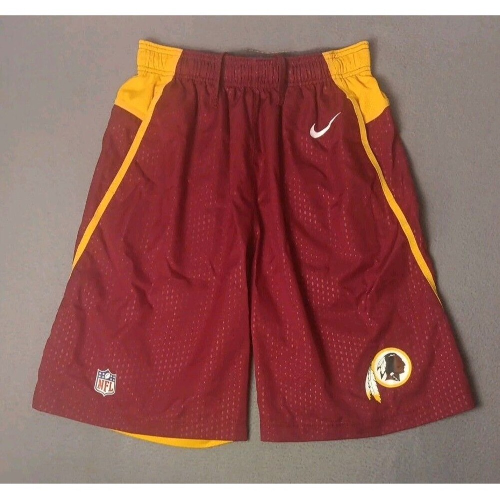 Nike Washington Redskins Shorts Mens M Maroon NFL On Field Training Discontinued